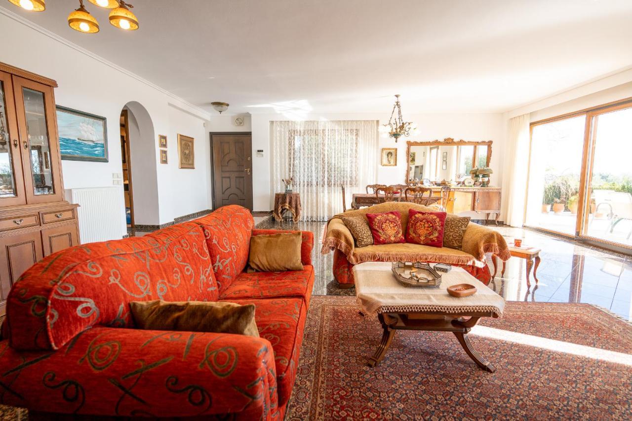 Villa Bougainvillea Epanomi Esterno foto