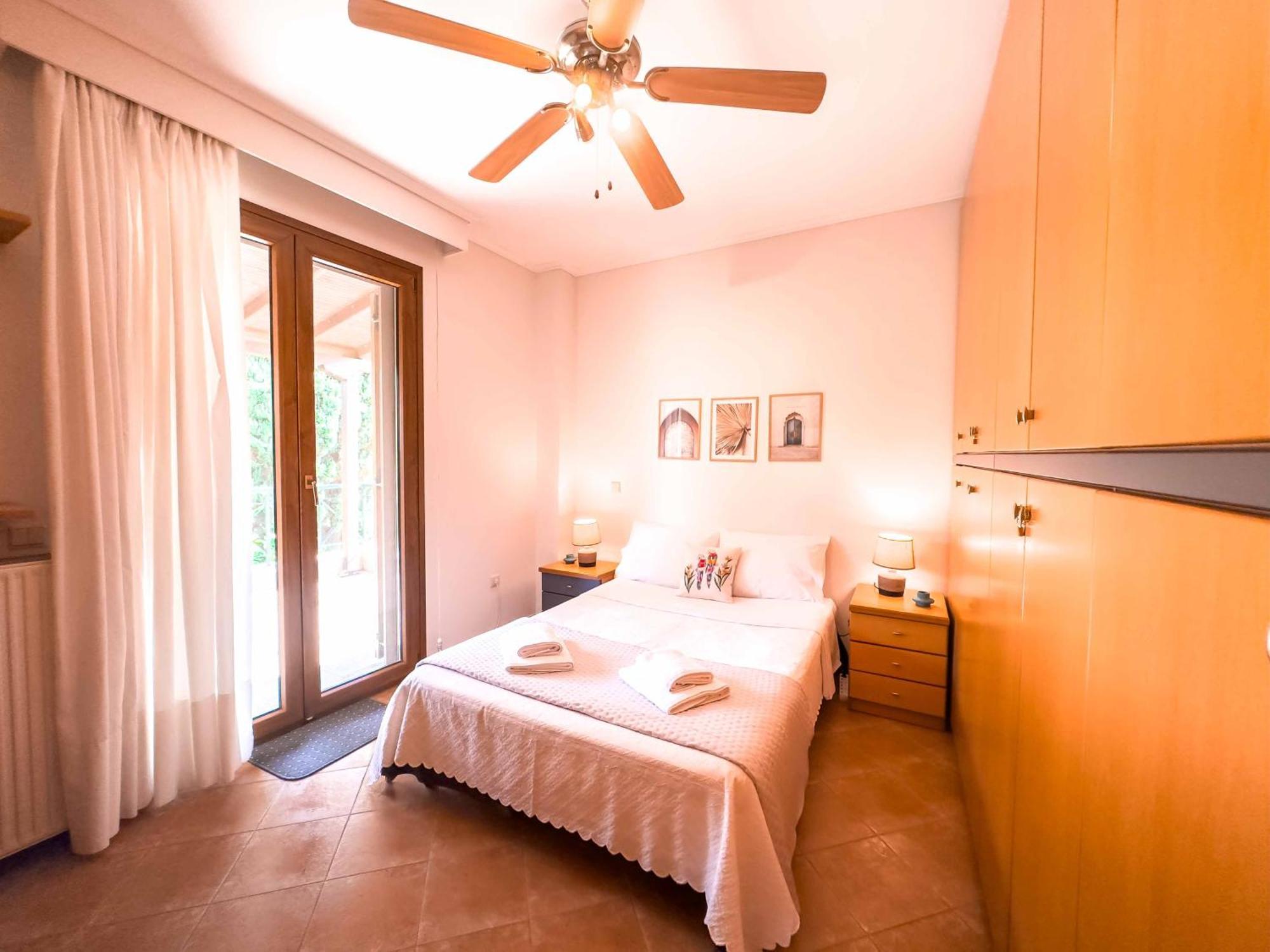 Villa Bougainvillea Epanomi Esterno foto